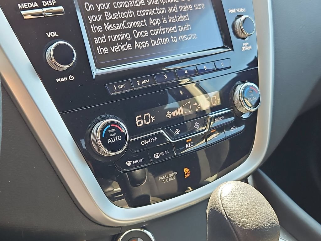 Used 2016 Nissan Murano S AWD/4WD image 25