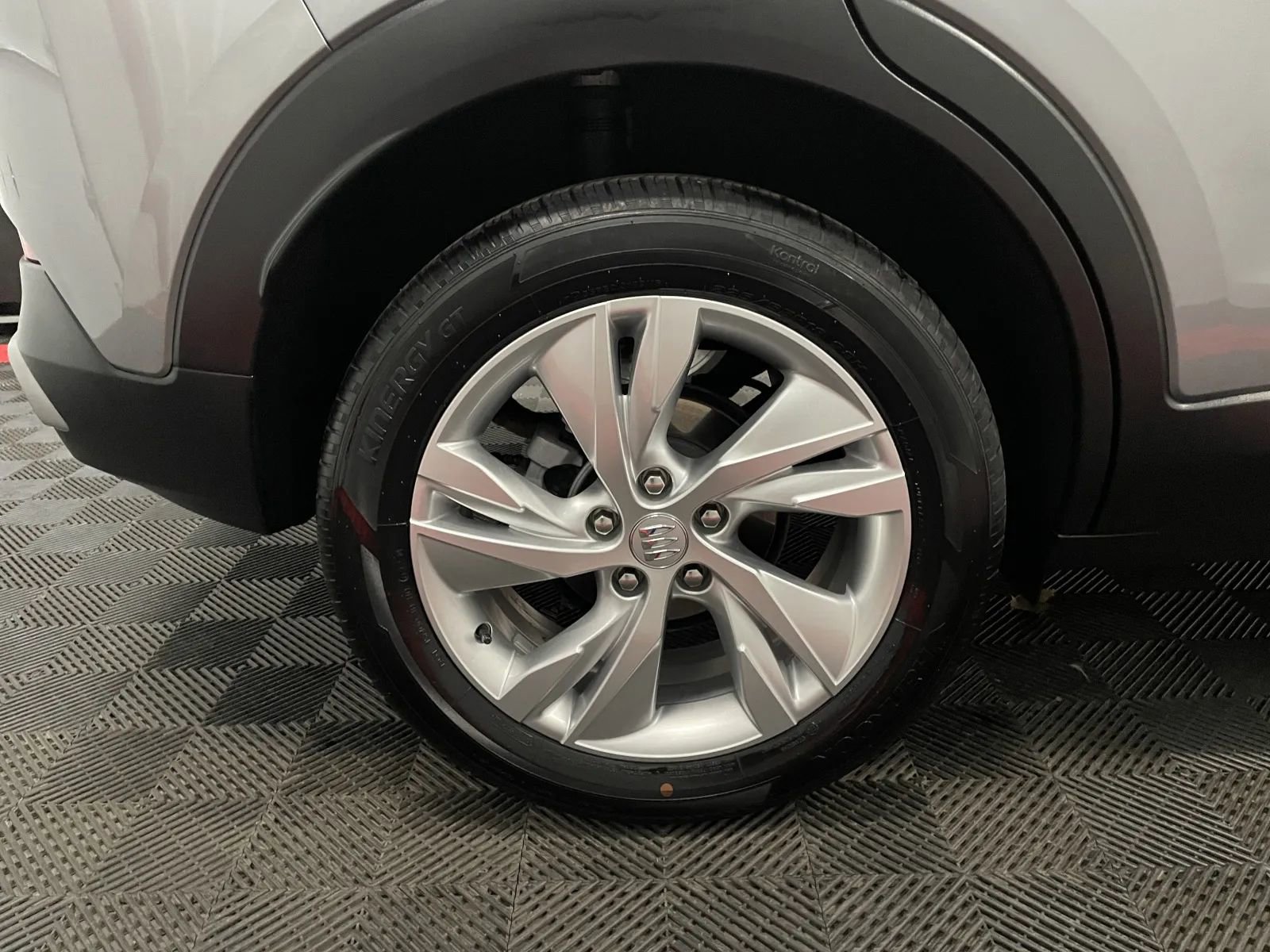 Used 2025 Buick Encore GX Preferred image 16