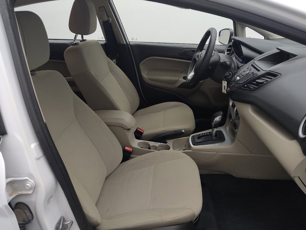 Used 2018 Ford Fiesta SE w/ Cold Weather Package FWD image 21