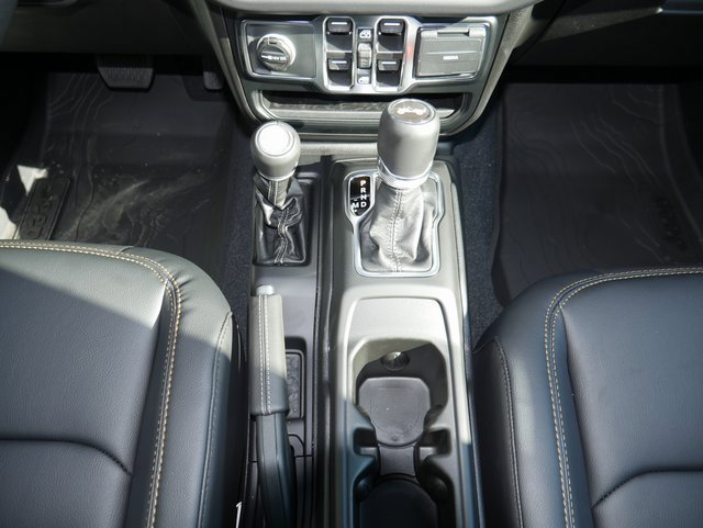 Used 2024 Jeep Wrangler Sahara w/ Technology Group image 24