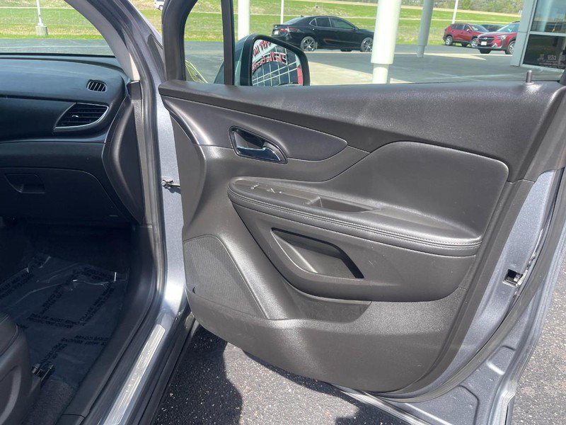 Used 2019 Buick Encore Sport Touring w/ Safety Package FWD image 11