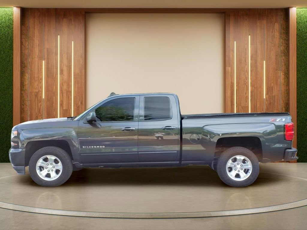Used 2018 Chevrolet Silverado 1500 LT w/ All Star Edition AWD/4WD image 28