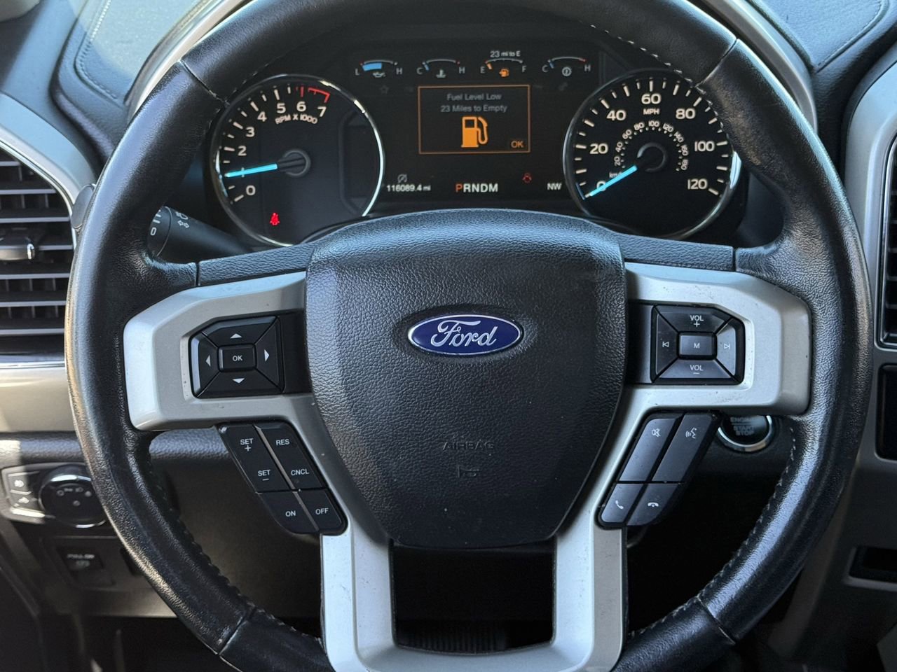 Certified 2019 Ford F150 Lariat image 11