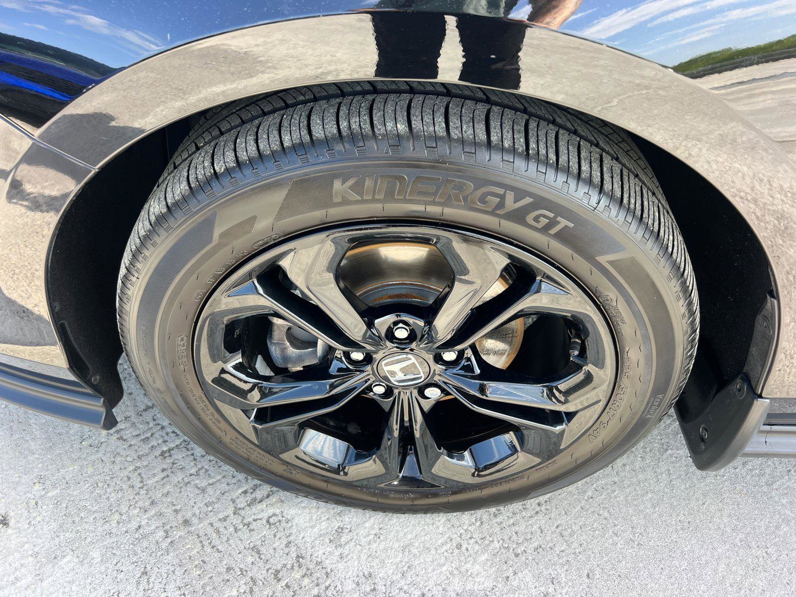 Used 2025 Honda Accord SE image 11