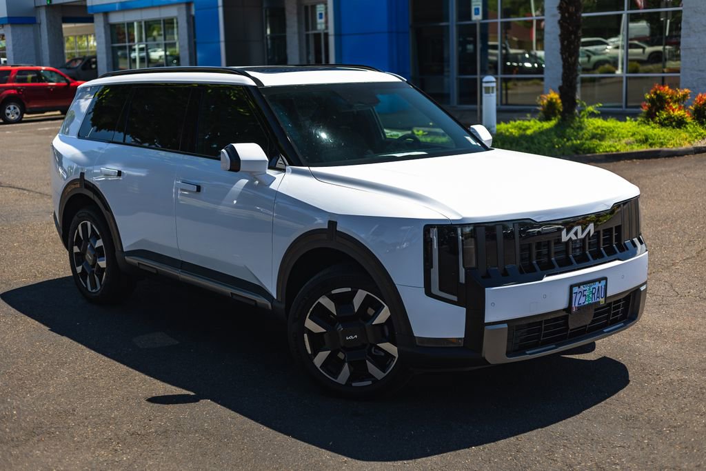 Used 2027 Kia Telluride S AWD/4WD image 2