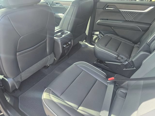 New 2026 GMC Acadia Denali w/ Super Cruise Package FWD image 11
