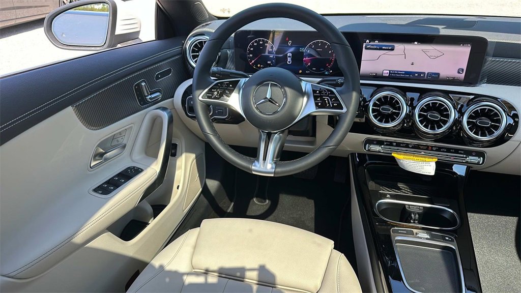 Used 2025 Mercedes-Benz CLA 250 image 26