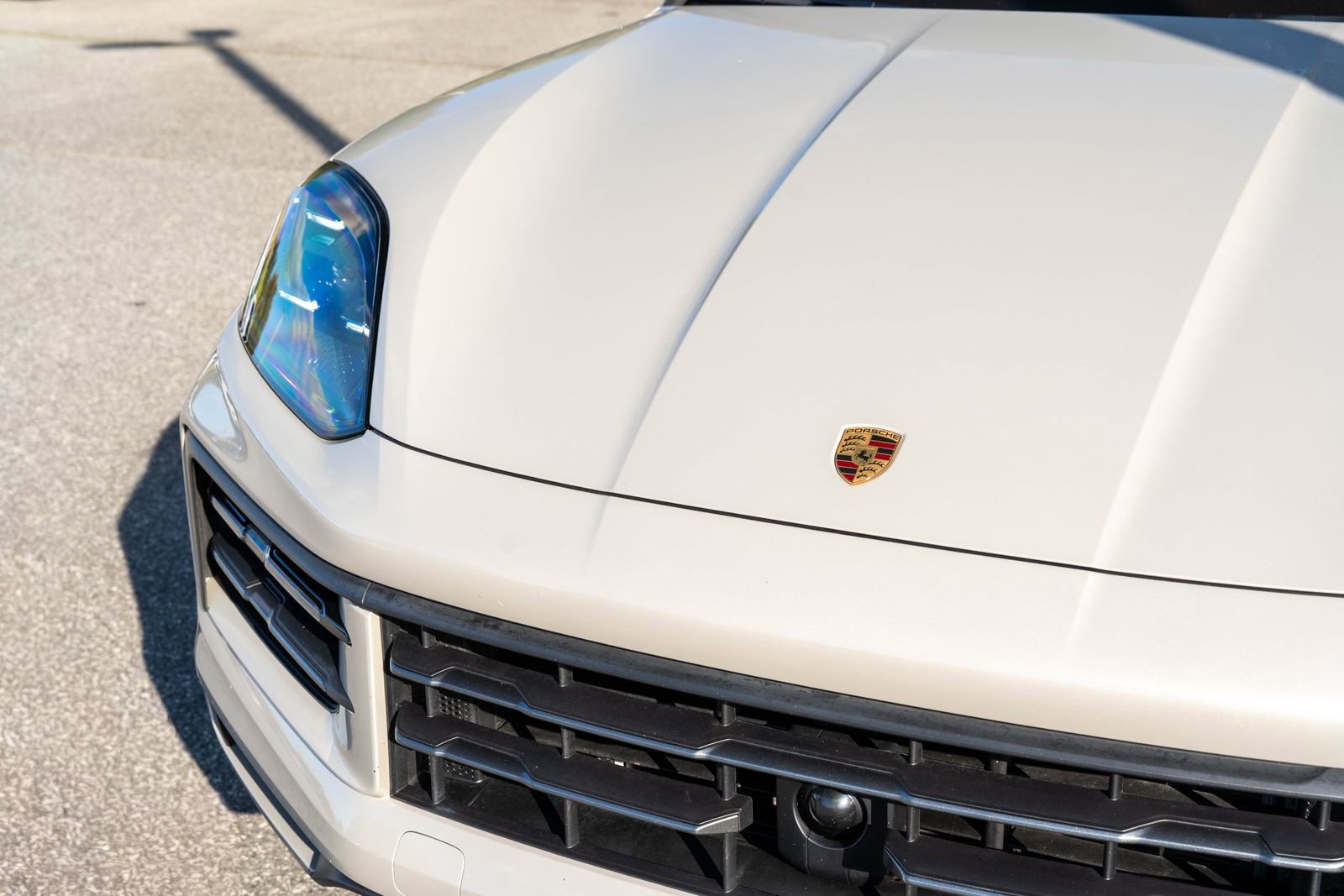 Certified 2024 Porsche Cayenne image 18