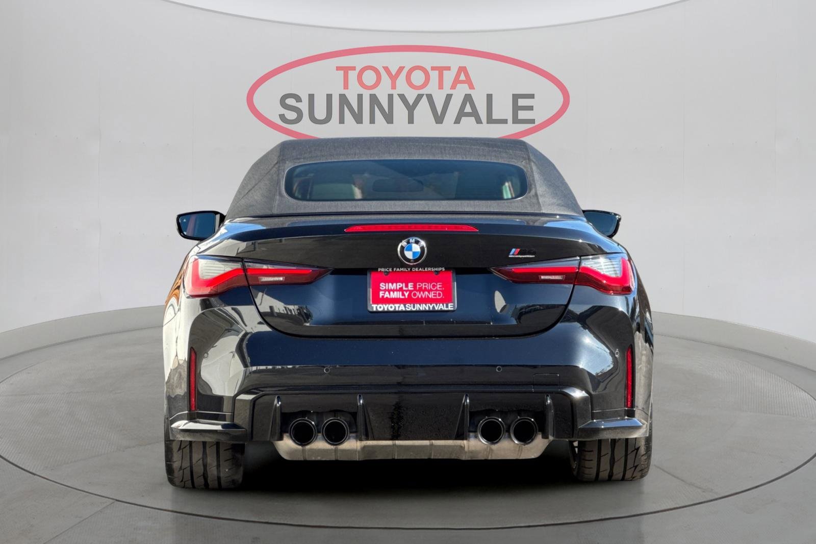 Used 2022 BMW M4 xDrive Competition image 8