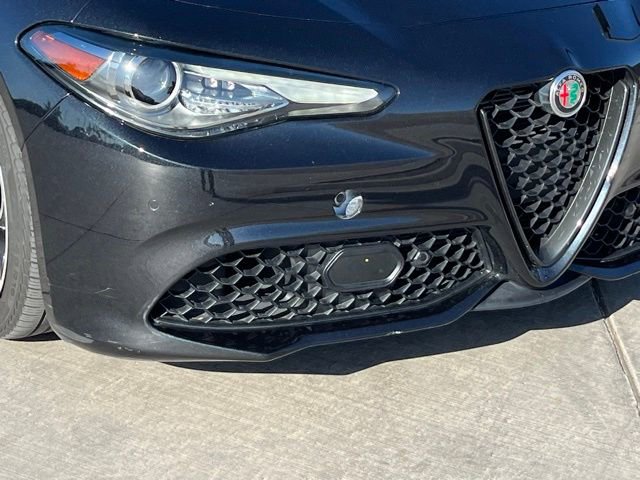 Used 2023 Alfa Romeo Giulia Veloce RWD image 6