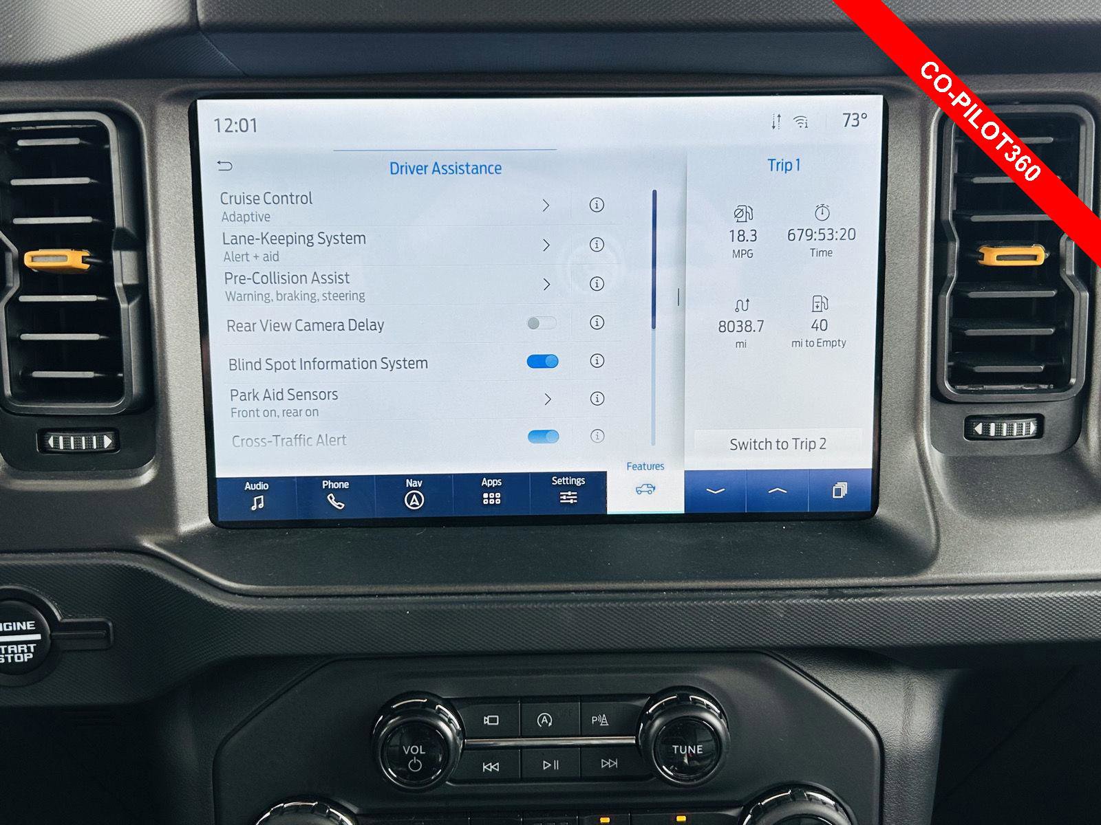 Used 2024 Ford Bronco Badlands image 8