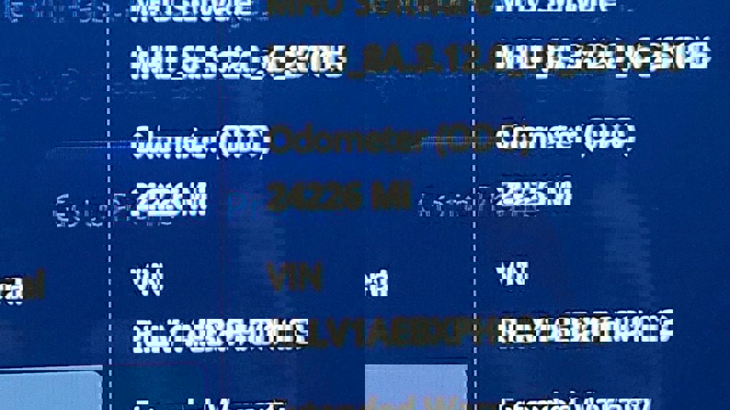 Used 2023 VinFast VF 8 Eco image 16