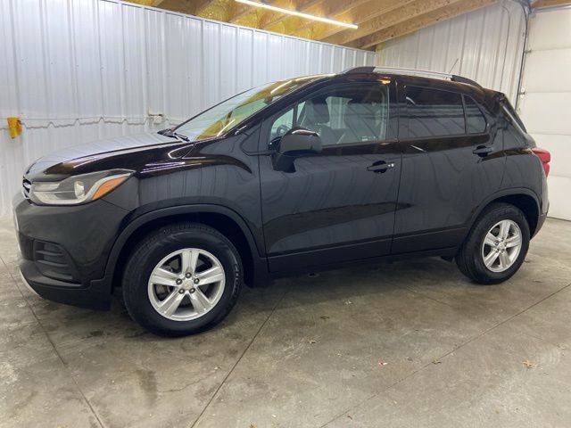 Used 2022 Chevrolet Trax LT w/ LT Convenience Package AWD/4WD image 4