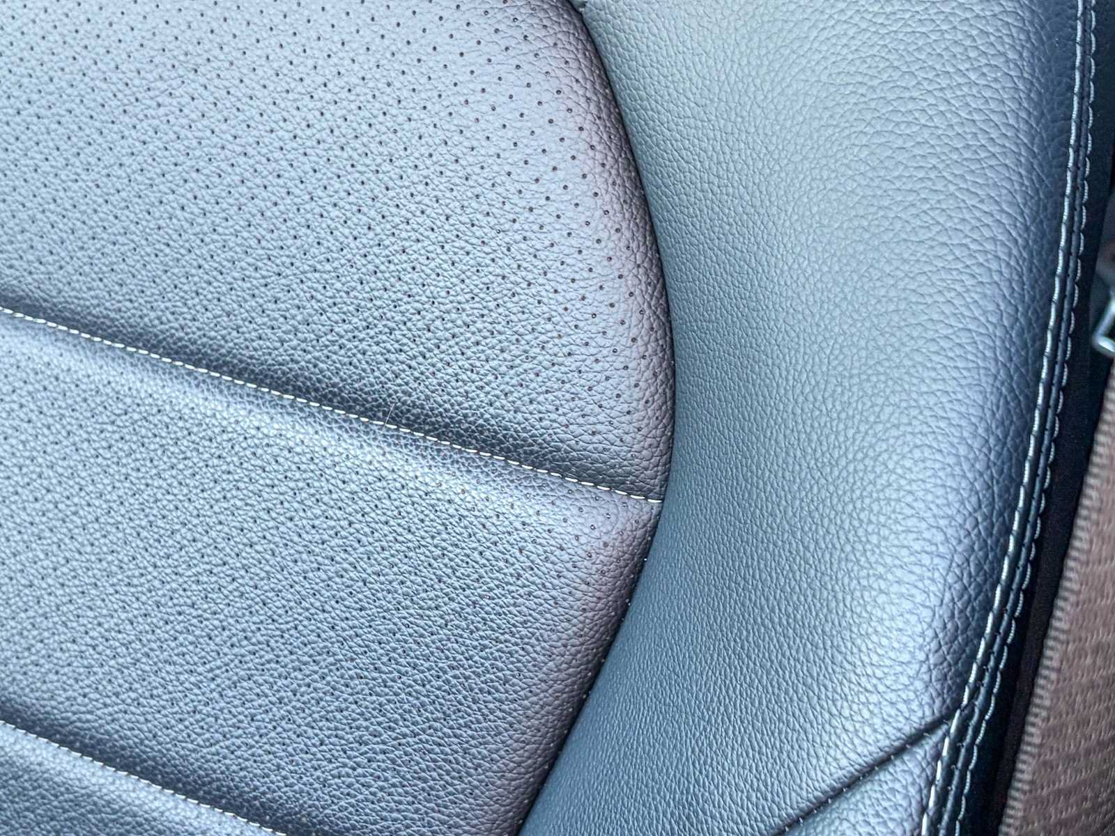 Used 2022 Mercedes-Benz GLC 300 4MATIC image 24