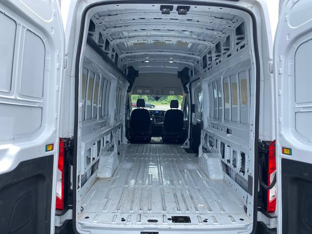Used 2024 Ford Transit 250 148 High Roof Extended AWD image 17