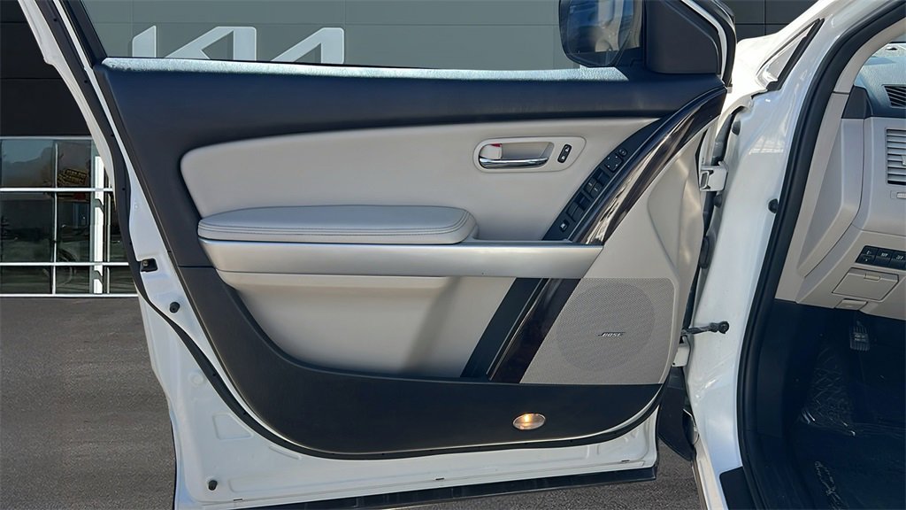 Used 2012 MAZDA CX-9 Grand Touring w/ Moonroof & Bose Audio Pkg image 11