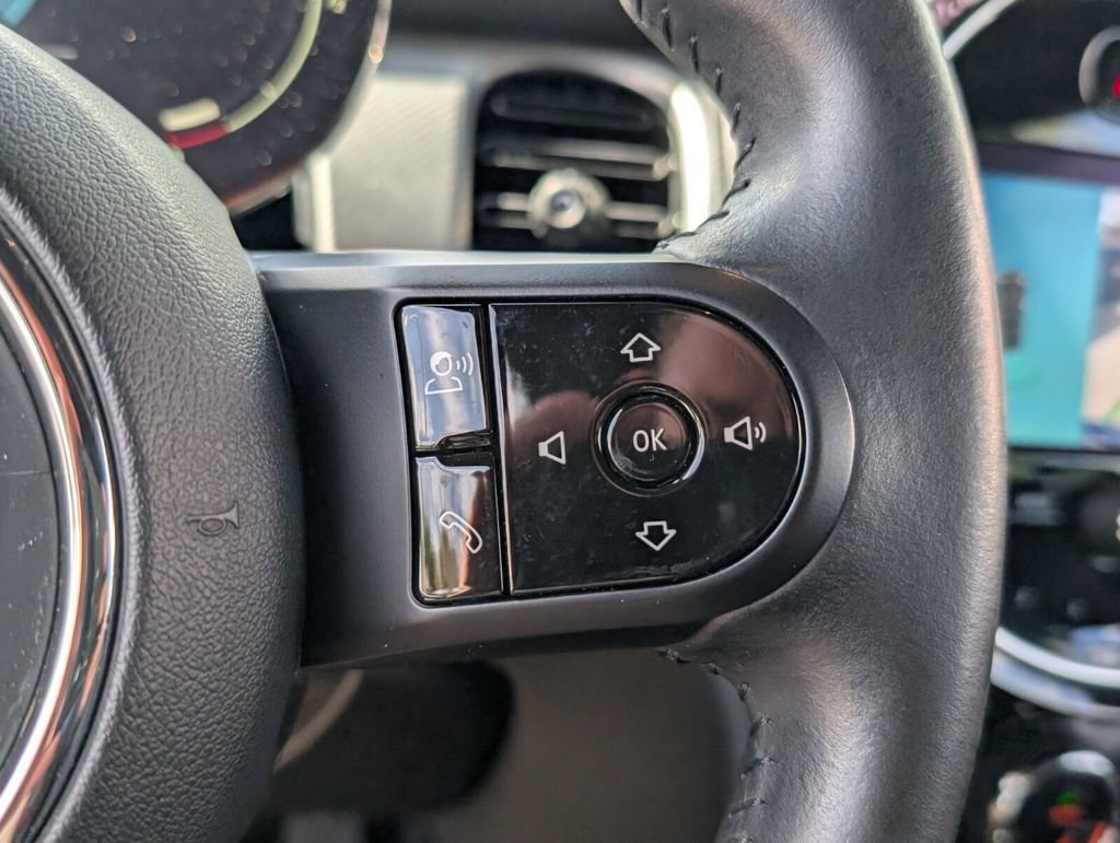 Used 2022 MINI Cooper Convertible image 23