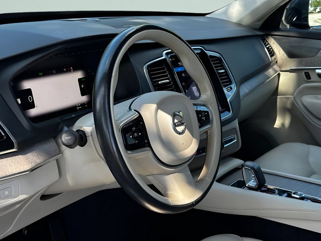 Used 2023 Volvo XC90 T8 Plus w/ Protection Package Premier AWD/4WD image 13