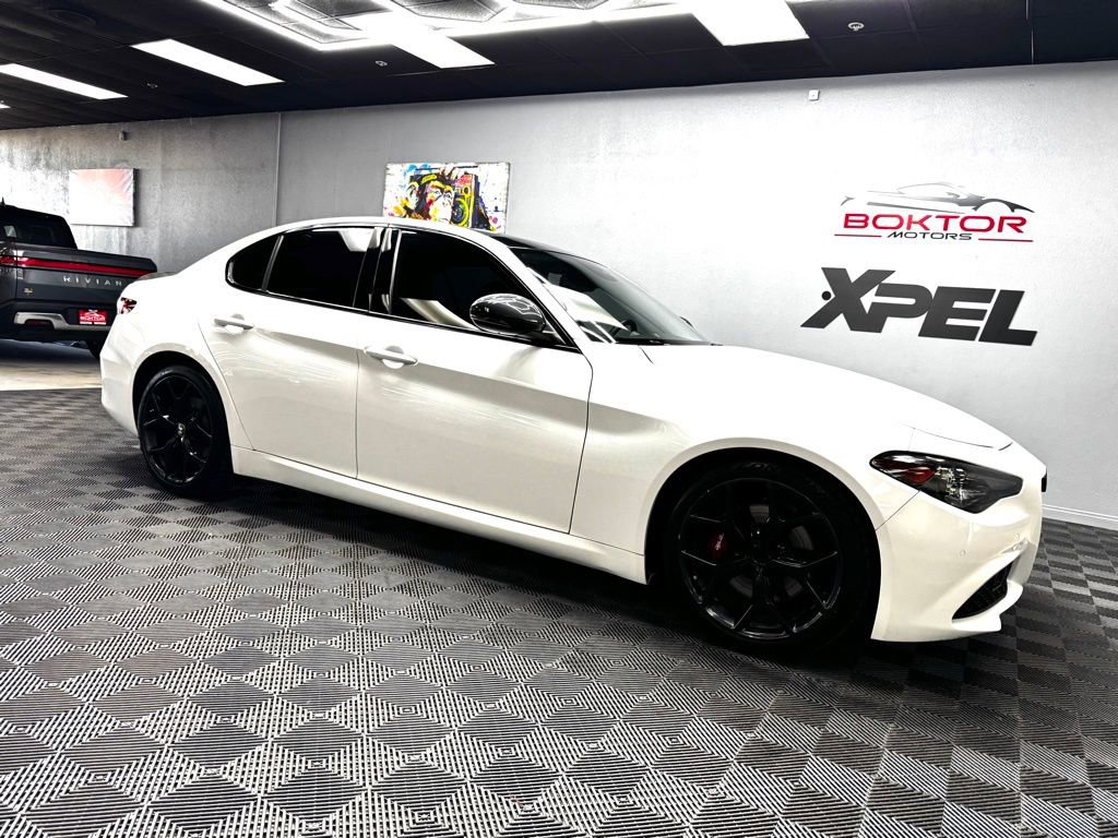 Used 2019 Alfa Romeo Giulia Ti w/ Nero Edizione image 2