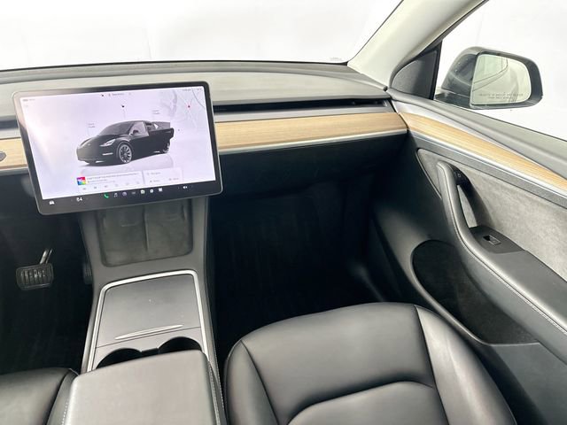 Used 2023 Tesla Model Y Long Range image 24