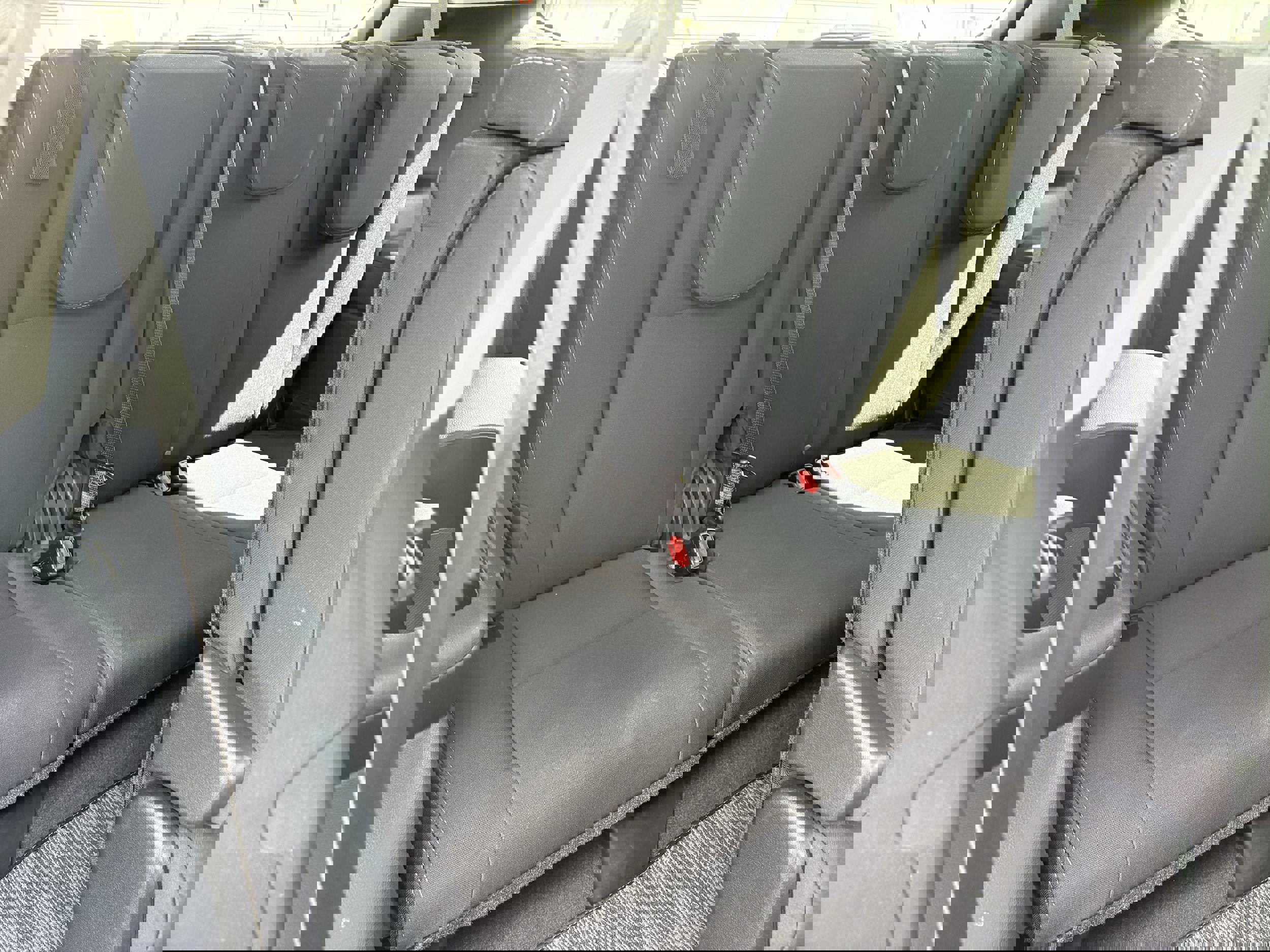 Certified 2025 Subaru Ascent Premium image 32