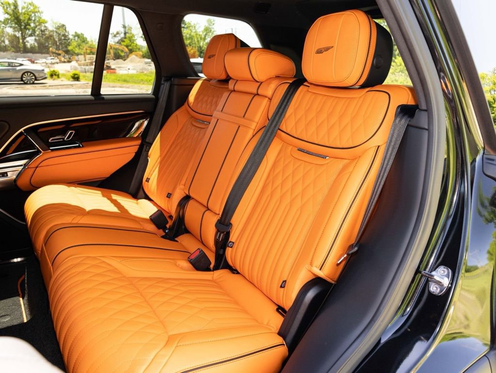 Used 2025 Land Rover Range Rover SE AWD/4WD image 50