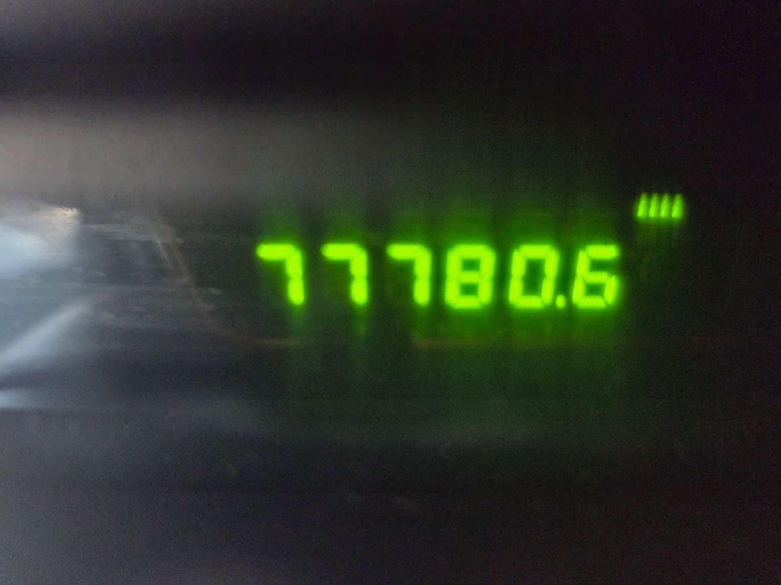 Used 2014 Ford E-250 and Econoline 250 w/ Power Group image 15