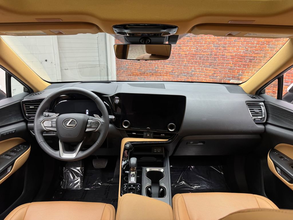 Used 2023 Lexus NX 350 AWD image 12