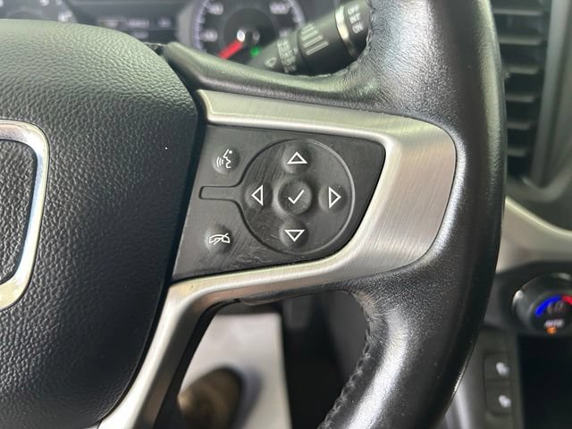 Used 2019 GMC Acadia SLE FWD image 19