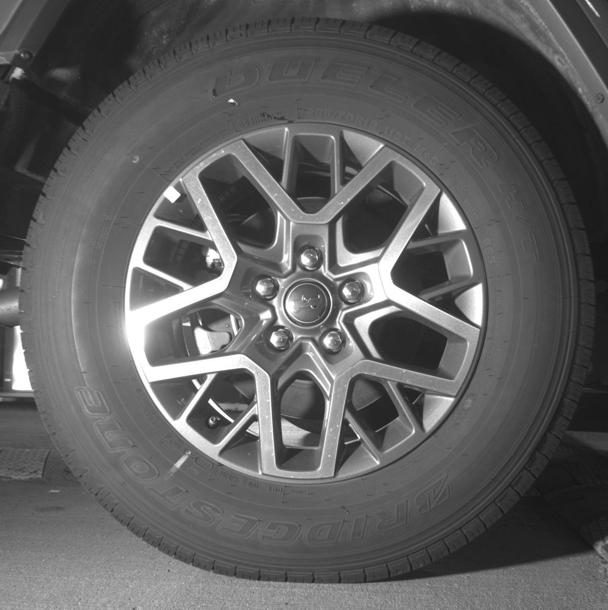 Used 2025 Jeep Wrangler Sahara image 15