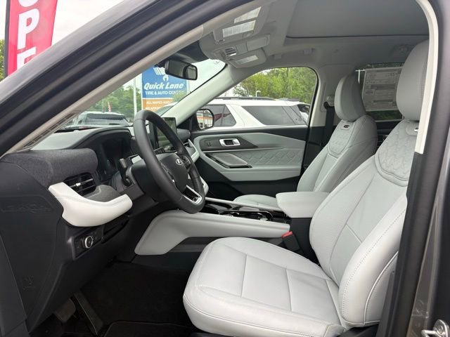 New 2026 Ford Explorer Platinum w/ LUX Leather Package AWD/4WD image 9