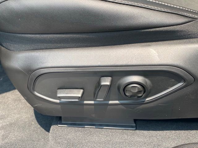 New 2025 Jeep Grand Cherokee L Altitude image 16