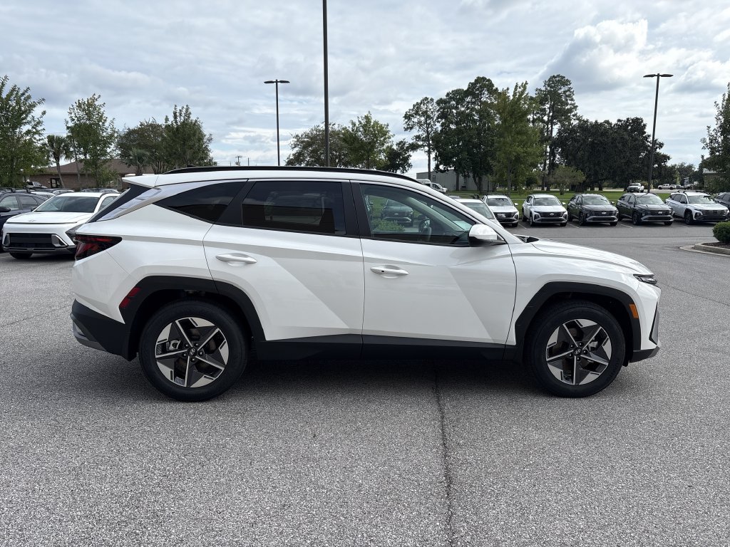New 2026 Hyundai Tucson SEL Plus w/ Tow & Go Package FWD image 9