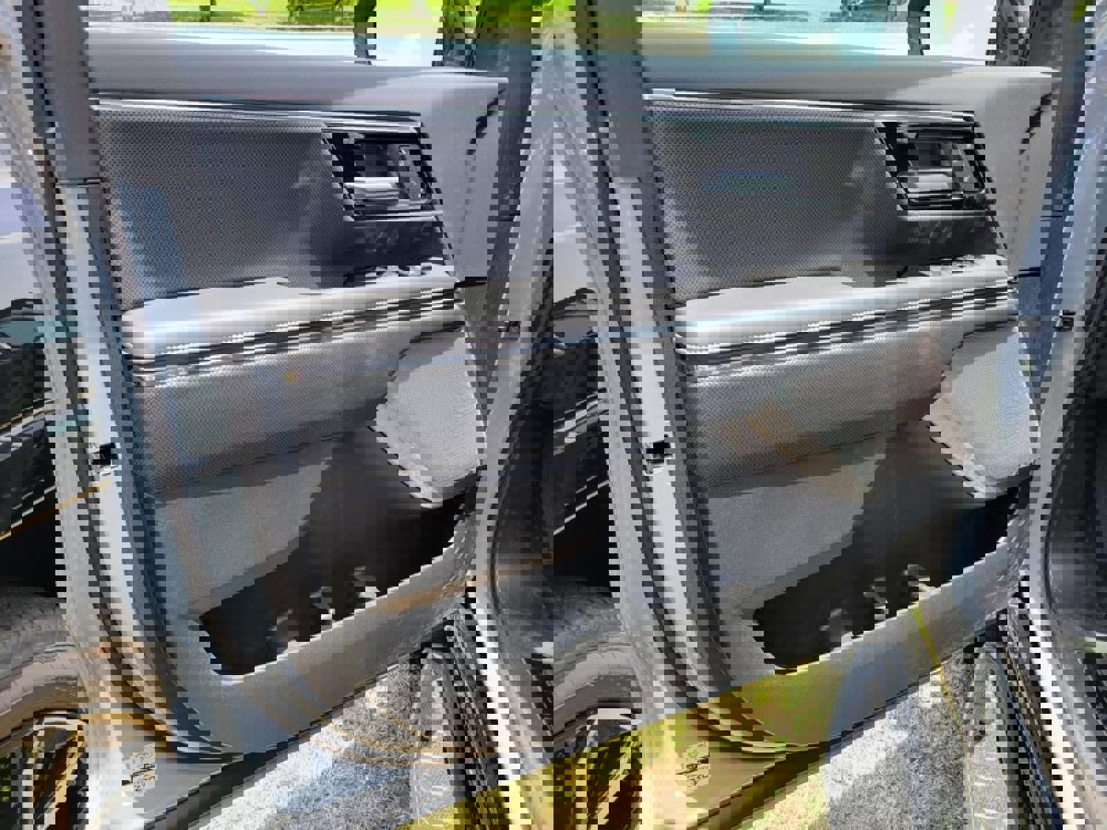 New 2025 GMC Sierra EV Denali image 24