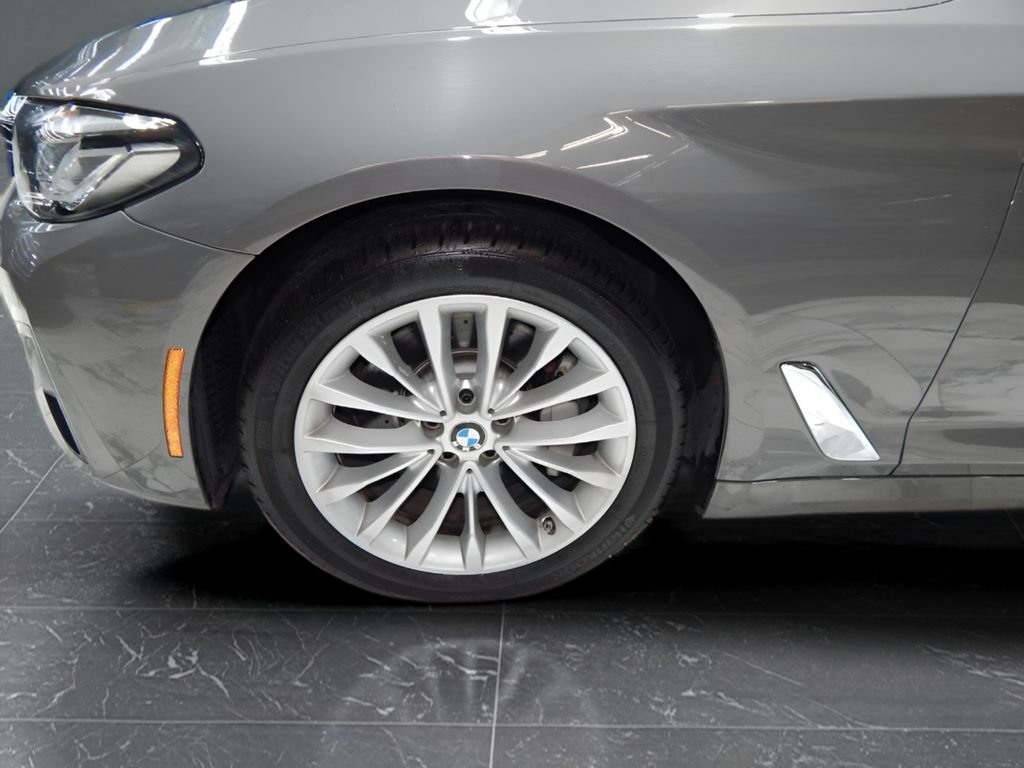 Used 2022 BMW 540i xDrive w/ M Sport Package AWD/4WD image 23
