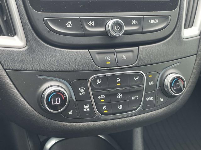 Used 2023 Chevrolet Malibu LT FWD image 19