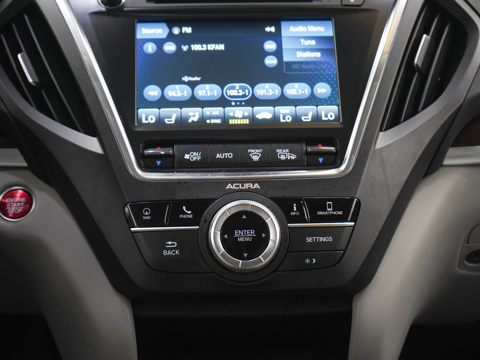 Used 2018 Acura MDX w/ Technology Package AWD/4WD image 22