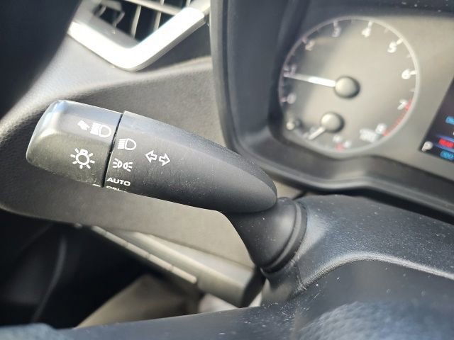 Used 2024 Toyota Corolla LE image 38