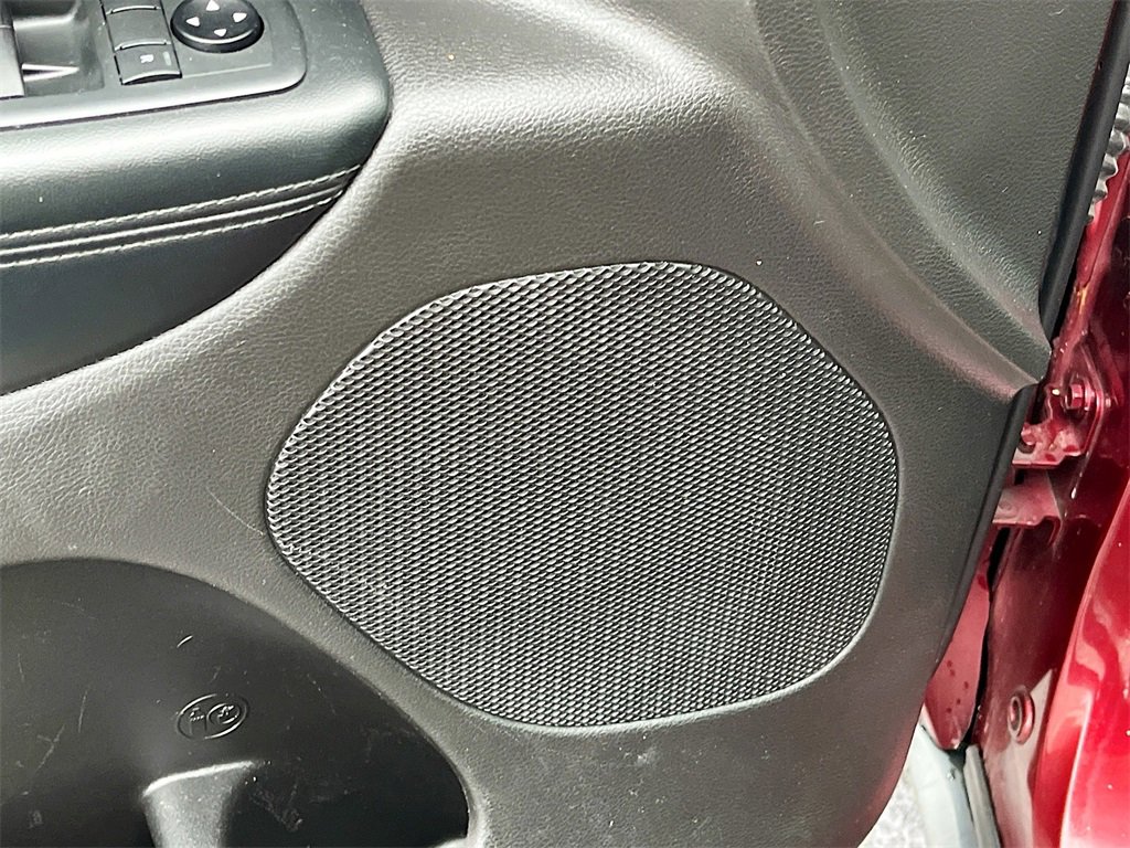 Used 2021 Jeep Grand Cherokee Laredo X image 19