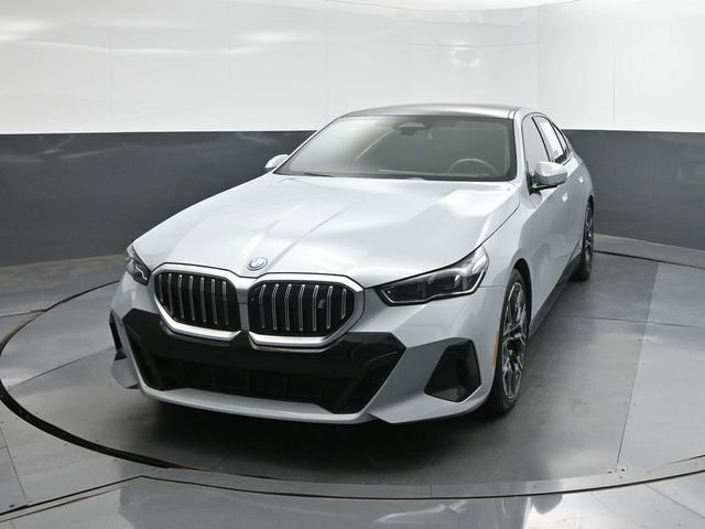 Used 2024 BMW i5 eDrive40i w/ M Sport Package RWD image 22