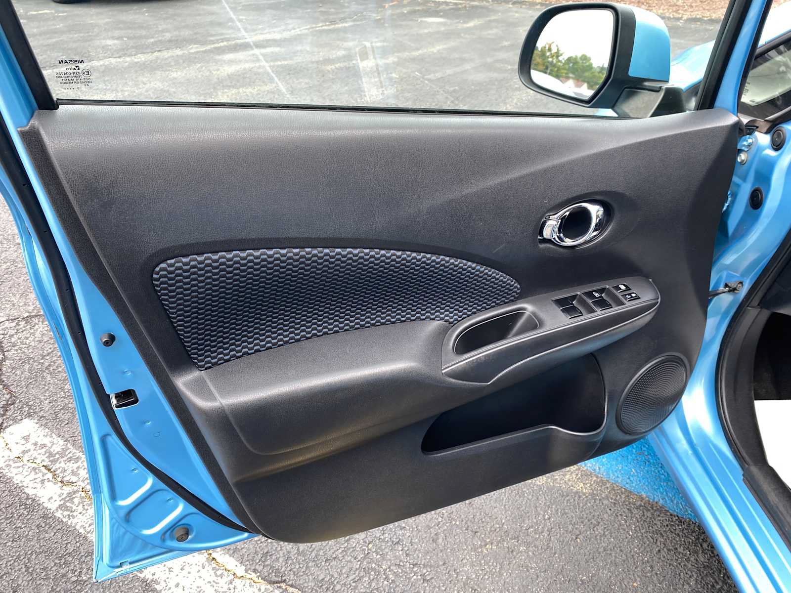 Used 2014 Nissan Versa Note SV w/ Convenience Package FWD image 28