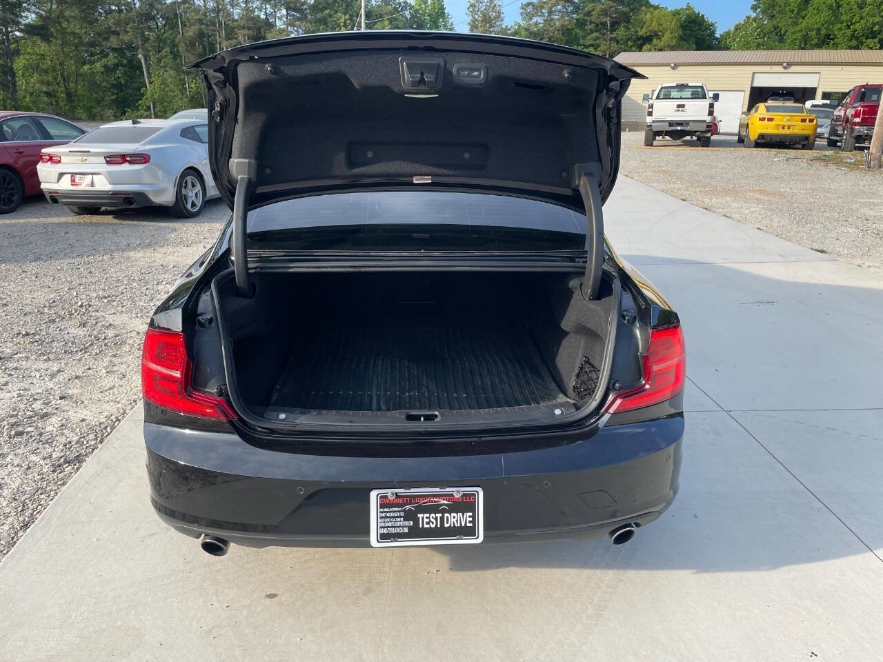 Used 2018 Volvo S90 T5 Momentum w/ Convenience Package AWD/4WD image 6