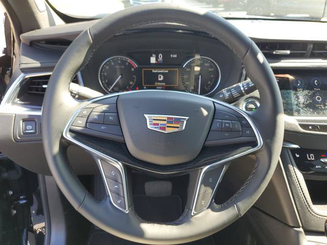 Certified 2025 Cadillac XT5 Premium Luxury FWD image 44