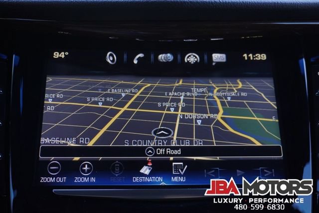 Used 2018 Cadillac Escalade Premium Luxury AWD/4WD image 30