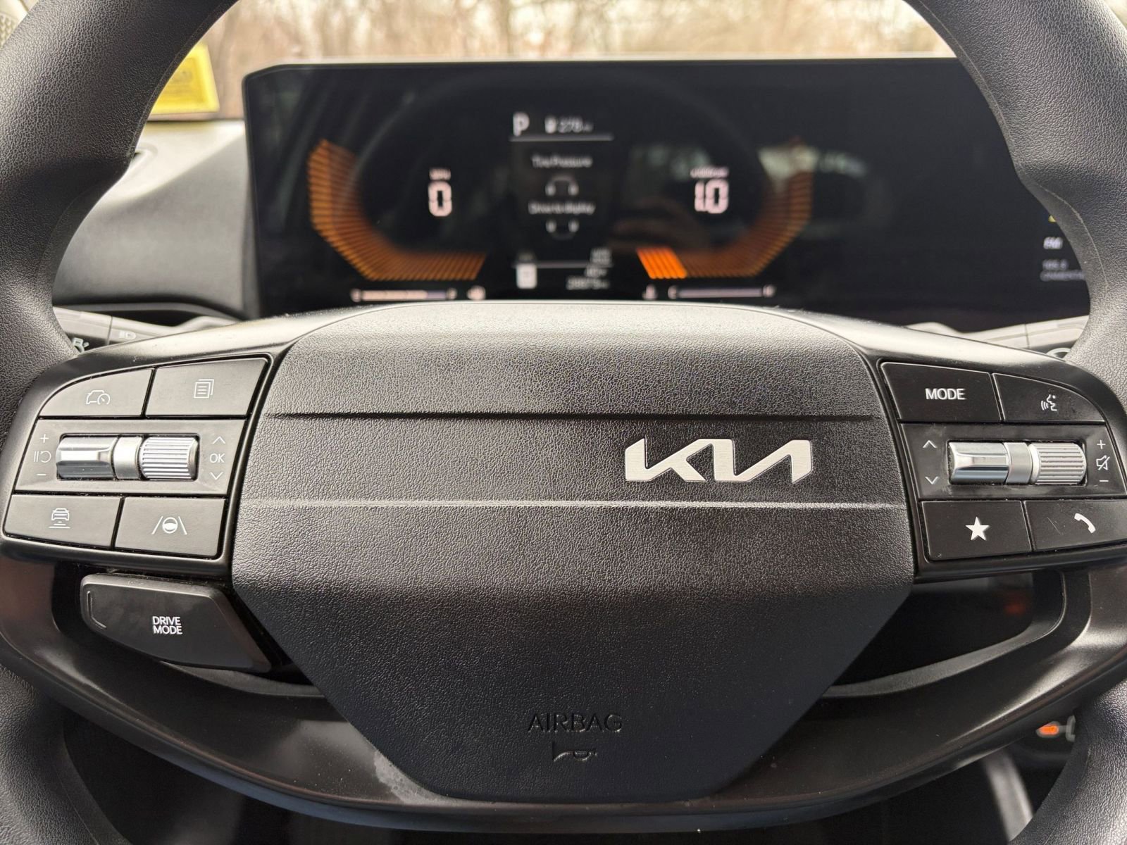 Used 2025 Kia K4 FWD image 27