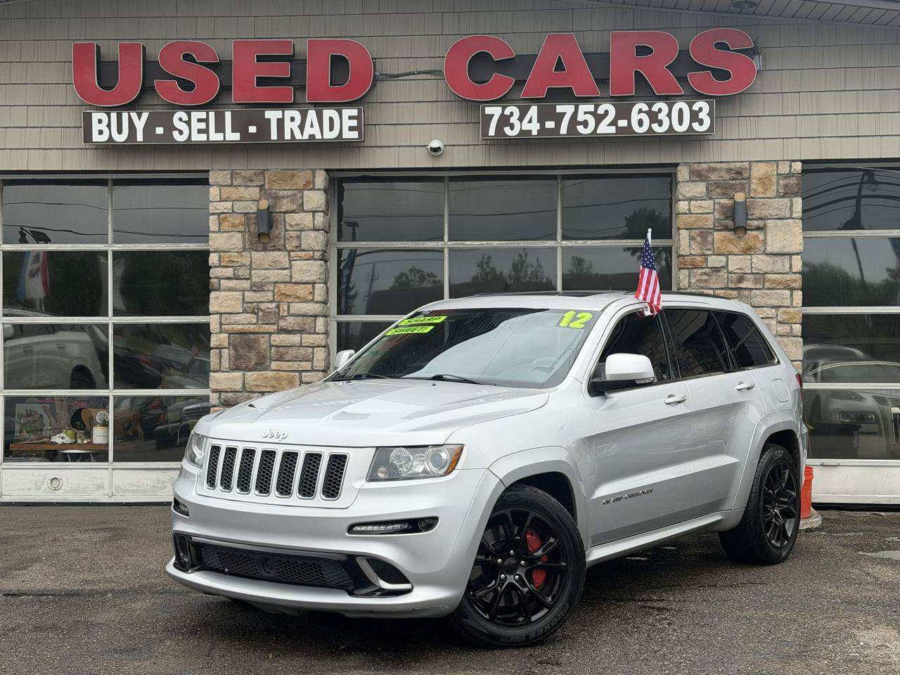 Used 2012 Jeep Grand Cherokee SRT8 w/ Luxury Group II AWD/4WD image 1