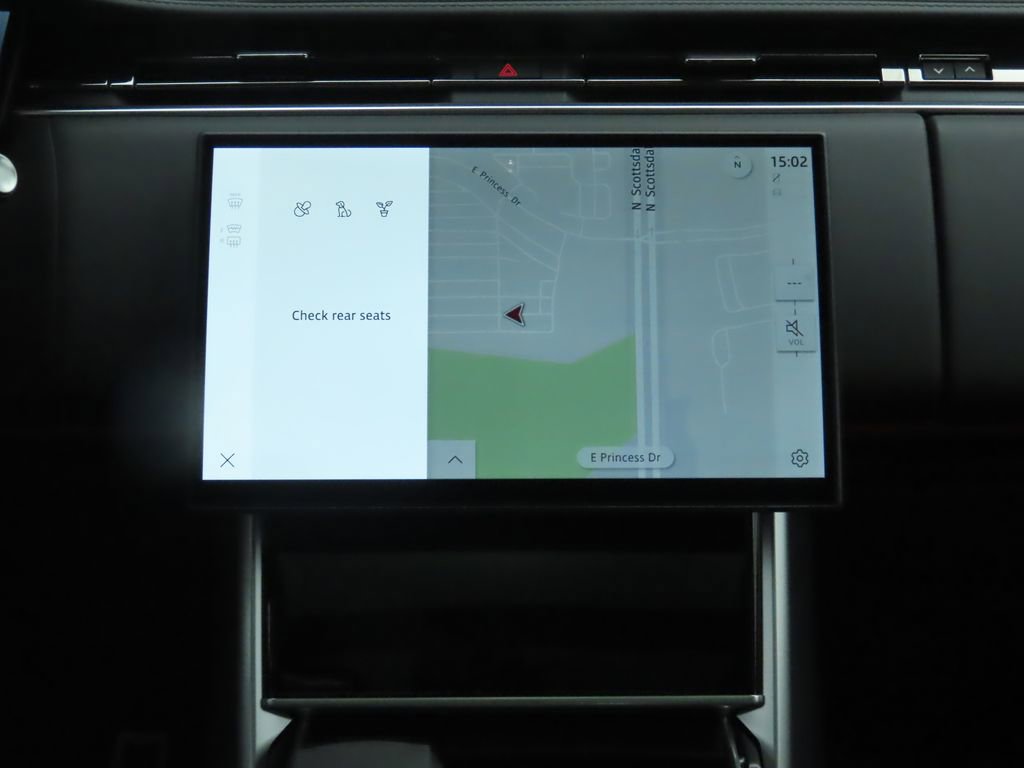 New 2026 Land Rover Range Rover Long Wheelbase SE image 15