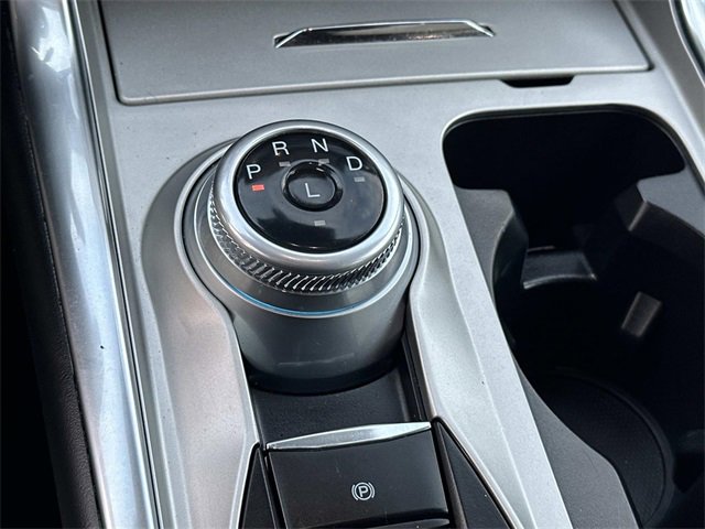 Used 2022 Ford Explorer XLT w/ Equipment Group 202A image 14