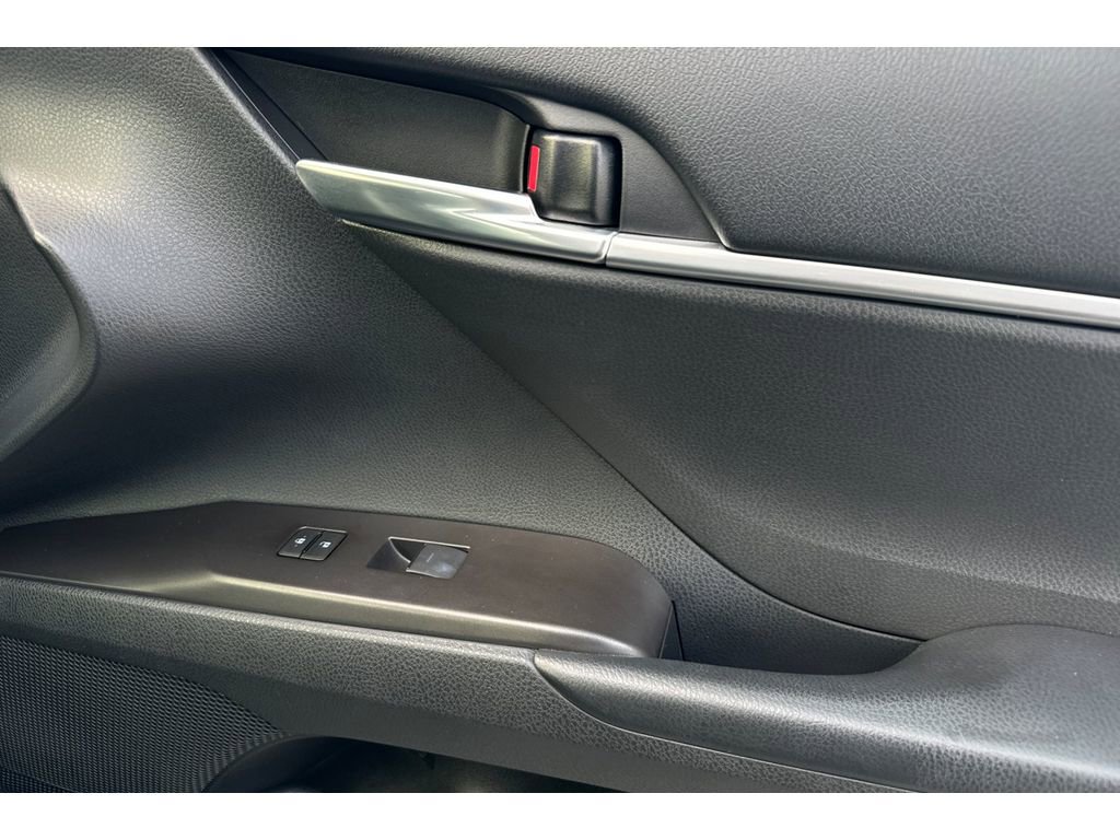 Certified 2023 Toyota Camry SE image 17