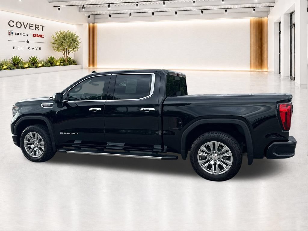 Used 2025 GMC Sierra 1500 Denali w/ Technology Package AWD/4WD image 7
